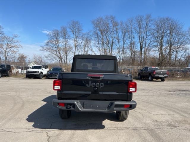 new 2024 Jeep Gladiator car, priced at $53,347