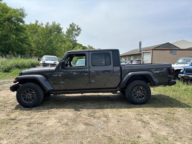 new 2024 Jeep Gladiator car, priced at $49,087