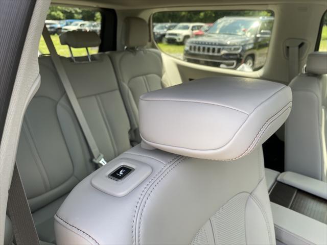 new 2023 Jeep Grand Wagoneer car, priced at $89,999