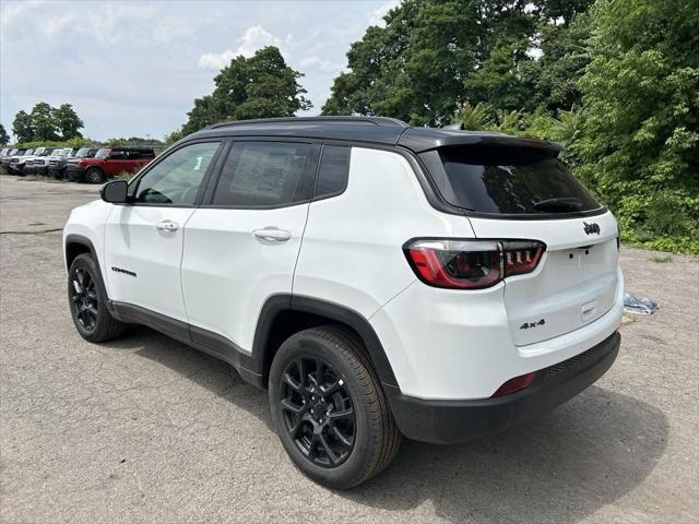 new 2024 Jeep Compass car, priced at $30,999