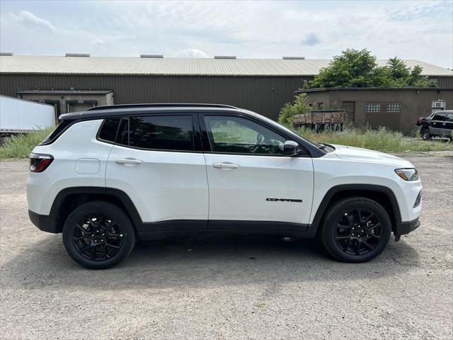 new 2024 Jeep Compass car, priced at $30,999