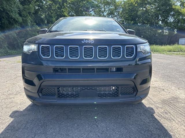 new 2024 Jeep Compass car, priced at $27,499