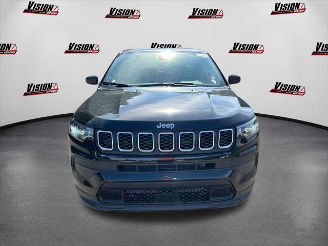 new 2024 Jeep Compass car, priced at $27,499