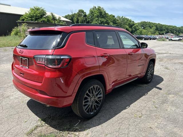 new 2022 Jeep Compass car, priced at $29,499