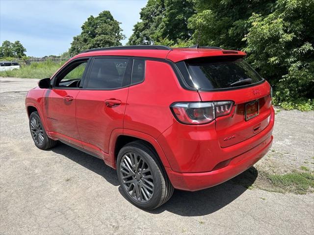 new 2022 Jeep Compass car, priced at $29,499