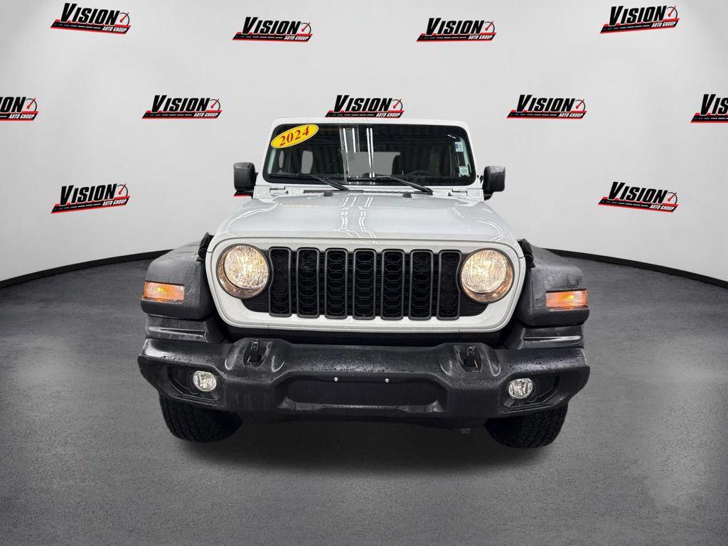 used 2024 Jeep Wrangler car, priced at $37,000