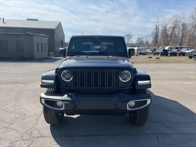 new 2024 Jeep Gladiator car, priced at $45,571