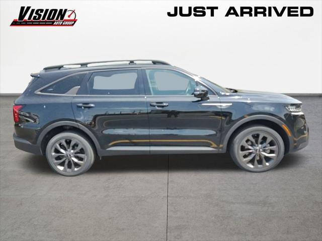 used 2022 Kia Sorento car, priced at $27,584