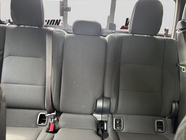 used 2022 Jeep Gladiator car, priced at $35,687