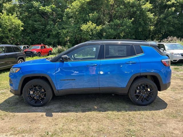 new 2024 Jeep Compass car, priced at $31,499