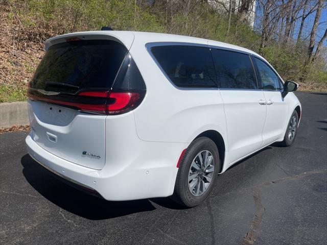 used 2023 Chrysler Pacifica Hybrid car, priced at $51,163