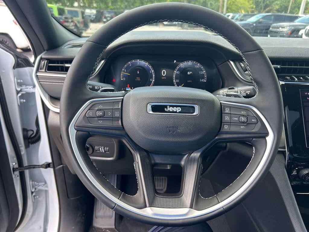 new 2025 Jeep Grand Cherokee L car, priced at $41,980