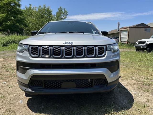 new 2024 Jeep Compass car, priced at $26,499