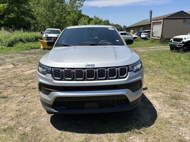 new 2024 Jeep Compass car, priced at $26,499