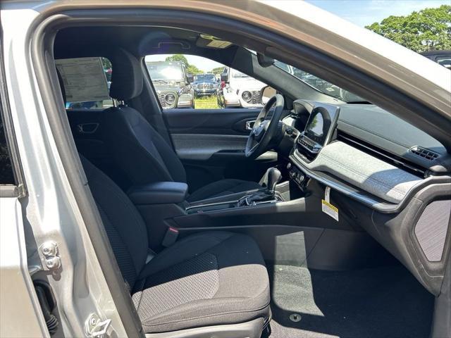 new 2024 Jeep Compass car, priced at $26,499