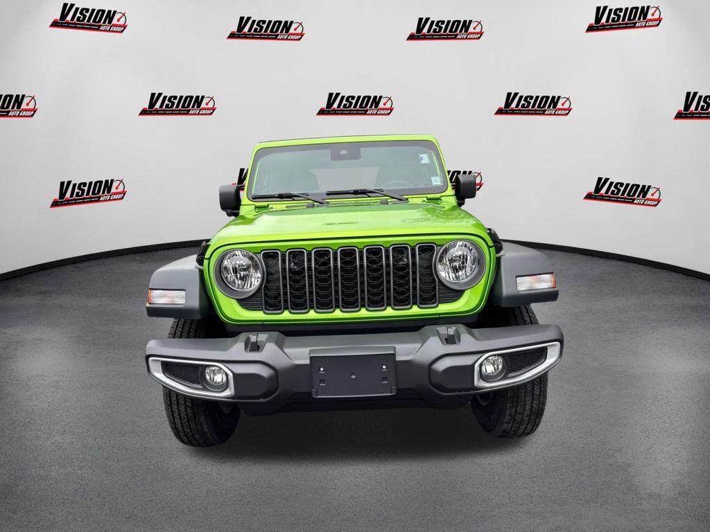 new 2025 Jeep Gladiator car, priced at $41,339