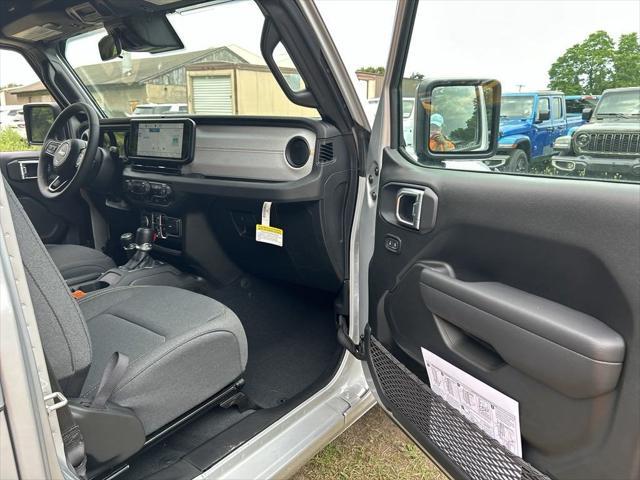 new 2024 Jeep Gladiator car, priced at $42,749