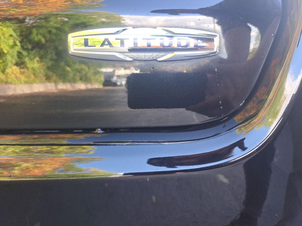 used 2019 Jeep Compass car, priced at $20,300