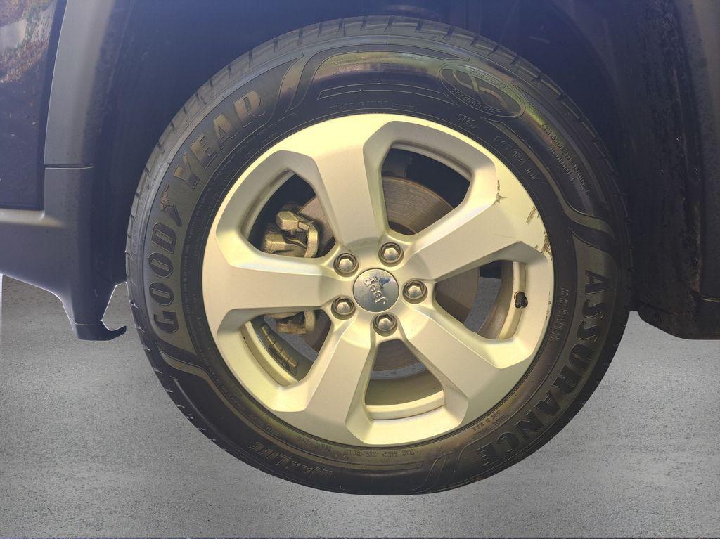 used 2019 Jeep Compass car, priced at $20,300