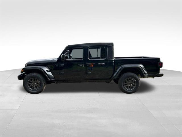 new 2024 Jeep Gladiator car, priced at $38,488