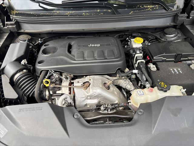used 2019 Jeep Cherokee car, priced at $20,998