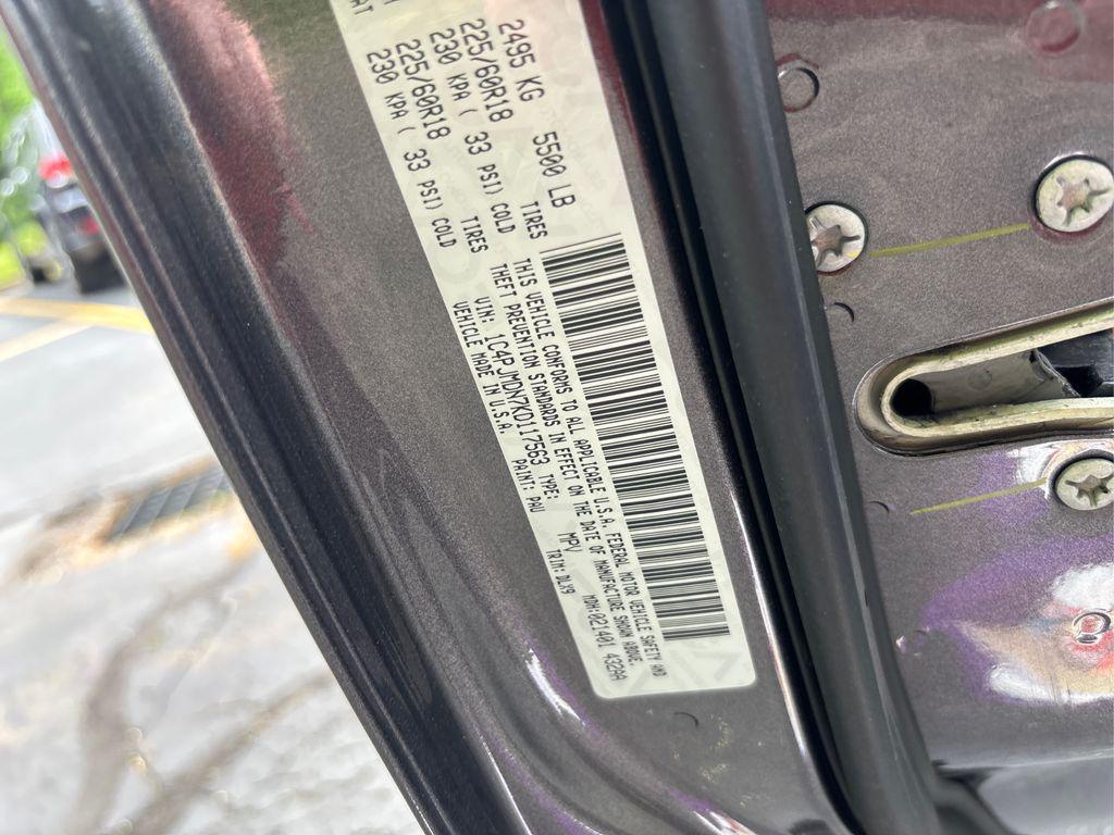 used 2019 Jeep Cherokee car, priced at $18,797