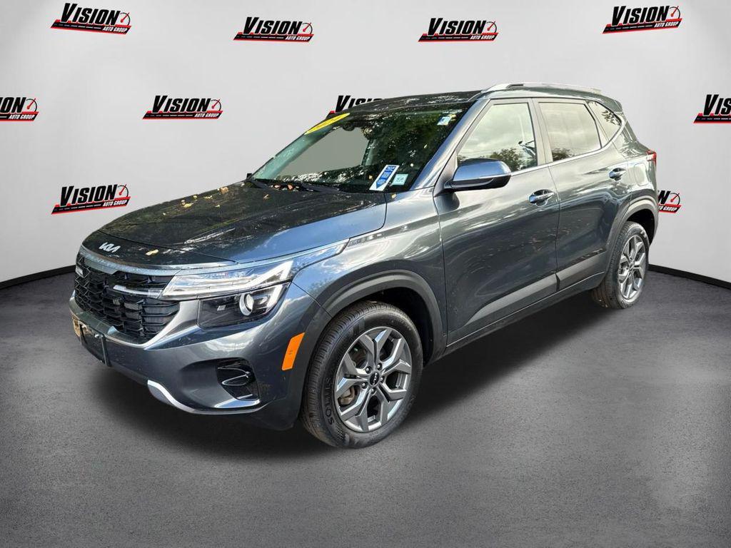 used 2024 Kia Seltos car, priced at $22,500