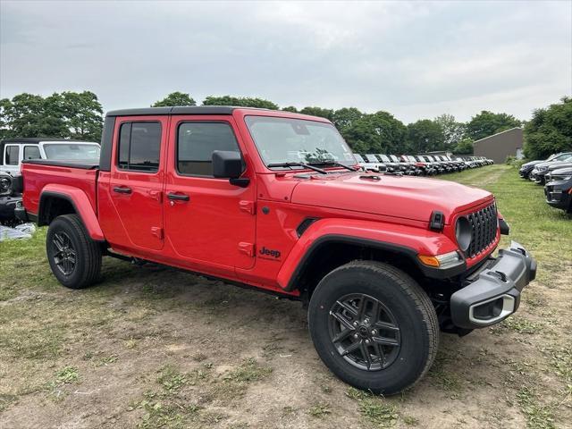 new 2024 Jeep Gladiator car, priced at $57,157