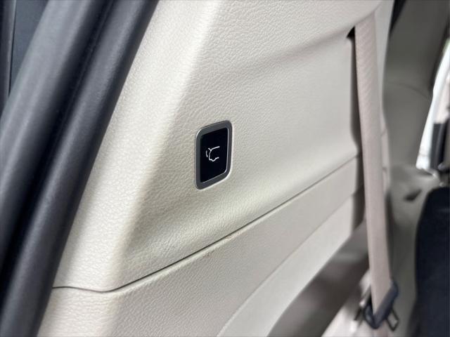 used 2022 Chrysler Pacifica car, priced at $24,595