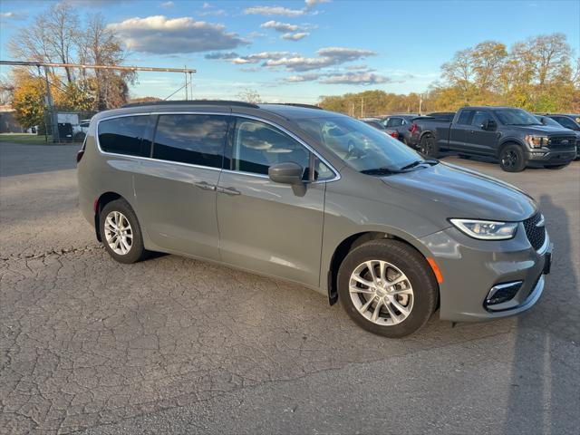 used 2021 Chrysler Pacifica car, priced at $24,995