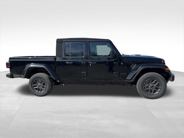 new 2024 Jeep Gladiator car, priced at $45,195