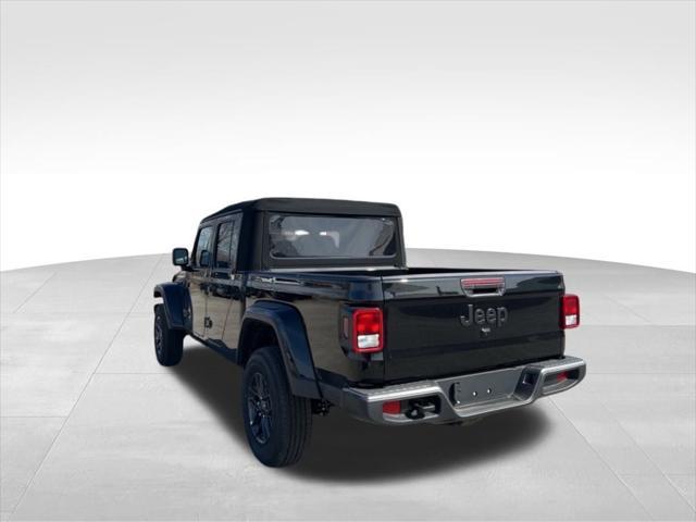 new 2024 Jeep Gladiator car, priced at $45,195