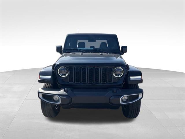 new 2024 Jeep Gladiator car, priced at $45,195