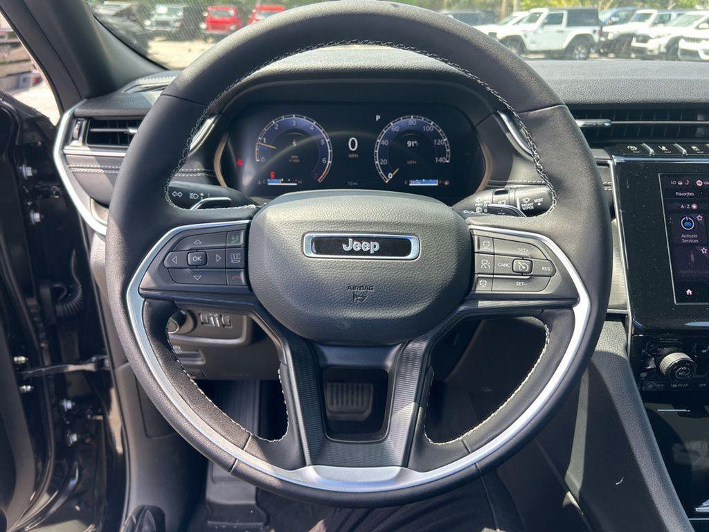 new 2025 Jeep Grand Cherokee L car, priced at $42,516