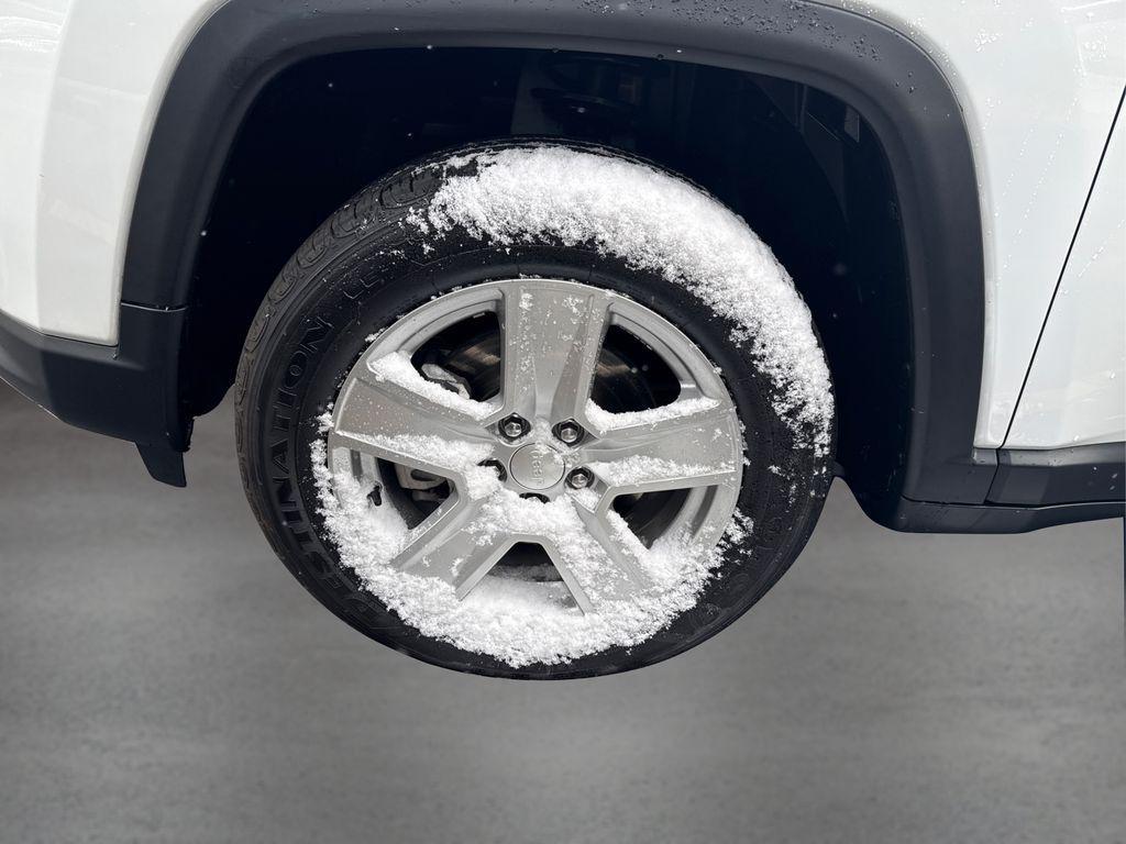 used 2022 Jeep Compass car, priced at $21,800