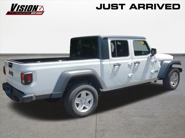 used 2023 Jeep Gladiator car, priced at $32,414