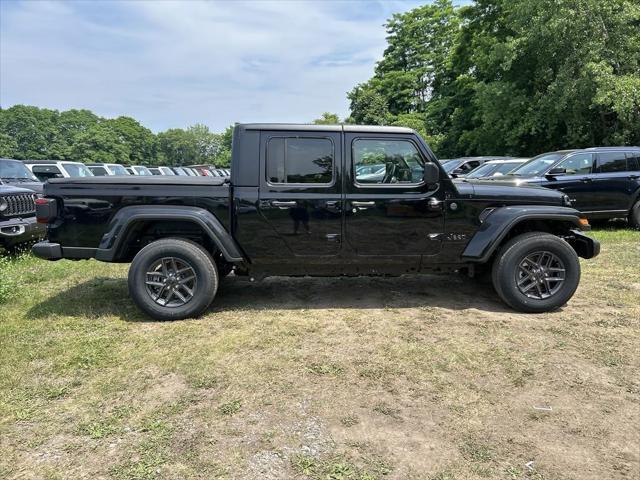 new 2024 Jeep Gladiator car, priced at $57,157