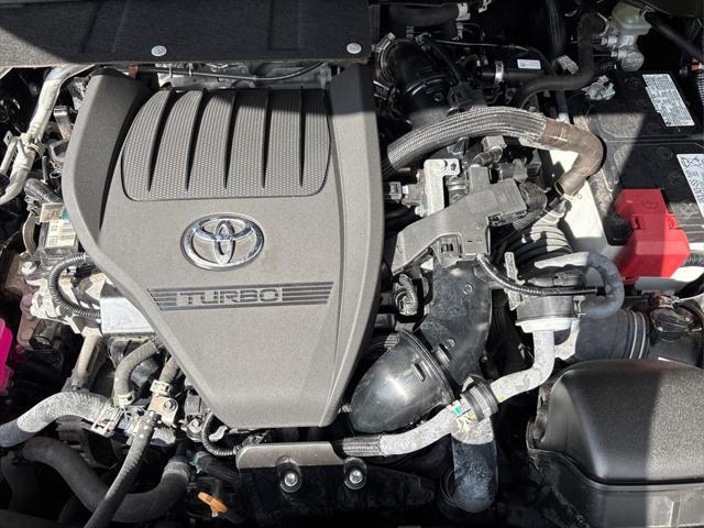 used 2023 Toyota Highlander car, priced at $38,122