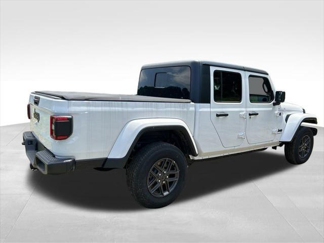 new 2024 Jeep Gladiator car, priced at $44,284