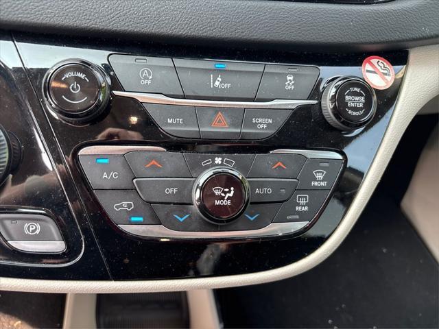 used 2022 Chrysler Pacifica car, priced at $23,974