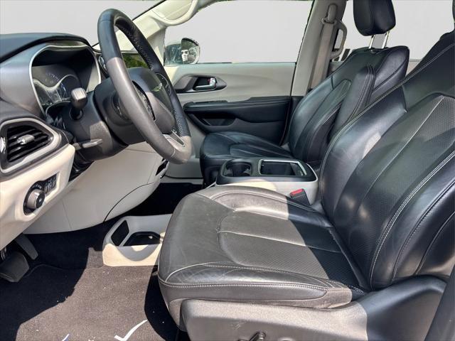 used 2022 Chrysler Pacifica car, priced at $22,911