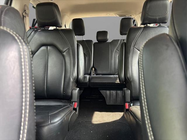 used 2022 Chrysler Pacifica car, priced at $22,911