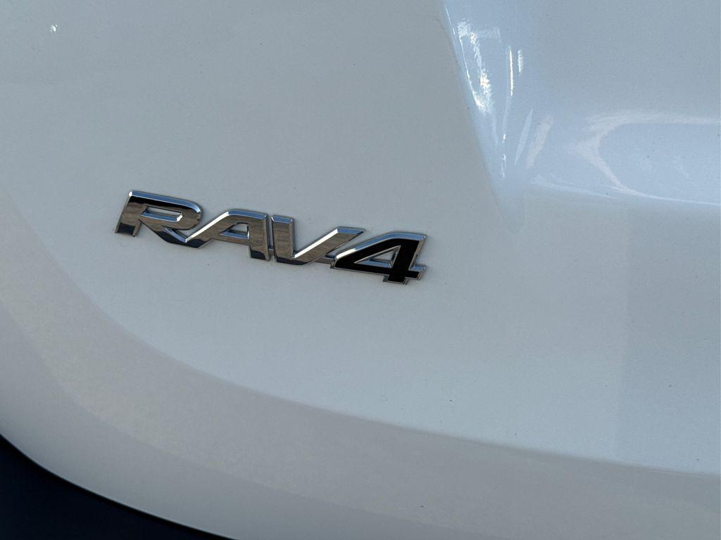 used 2015 Toyota RAV4 car, priced at $15,995