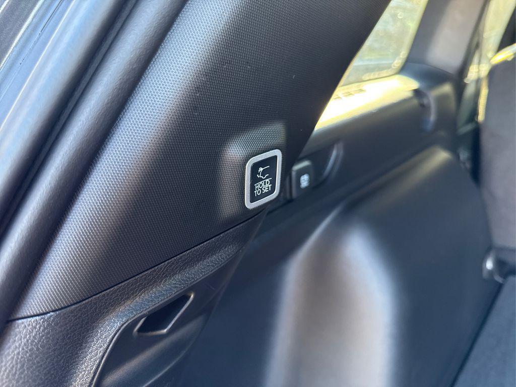 used 2025 Jeep Grand Cherokee car, priced at $39,700