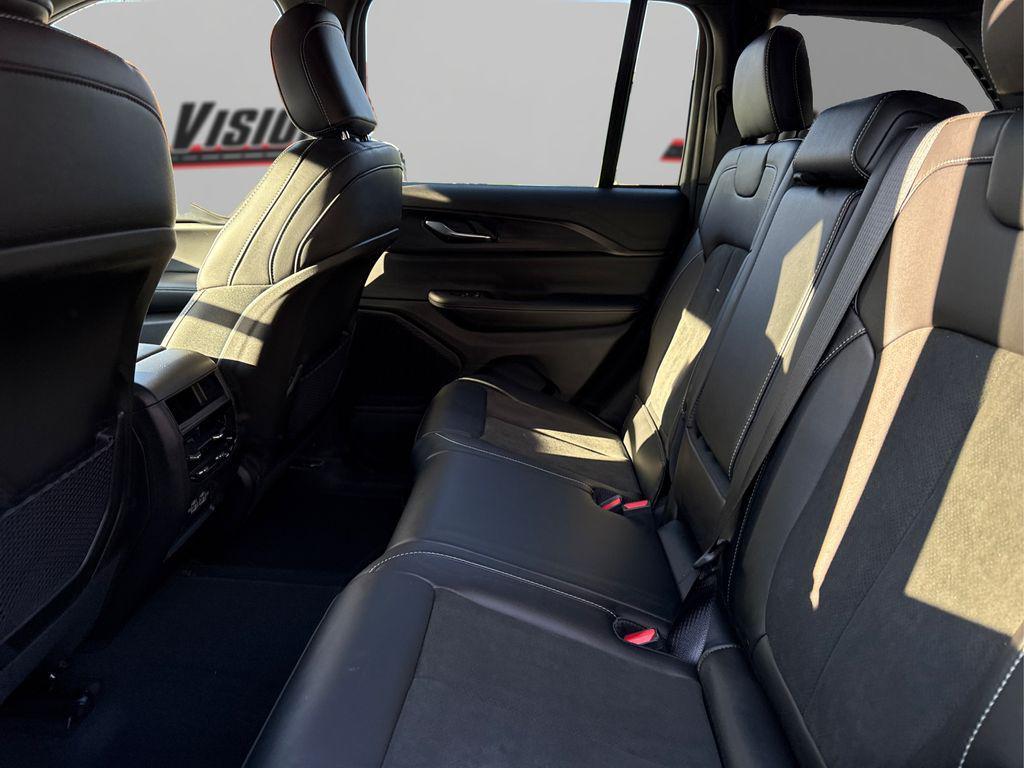 used 2025 Jeep Grand Cherokee car, priced at $39,700