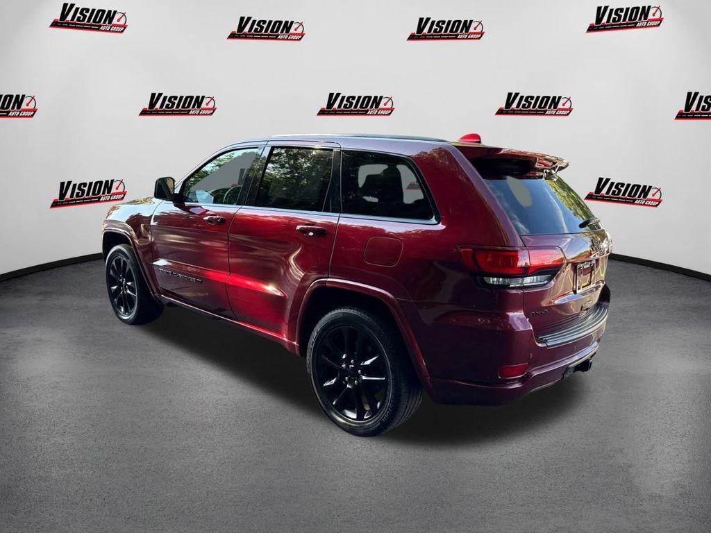 used 2022 Jeep Grand Cherokee car, priced at $32,400