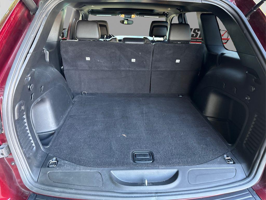 used 2022 Jeep Grand Cherokee car, priced at $32,400