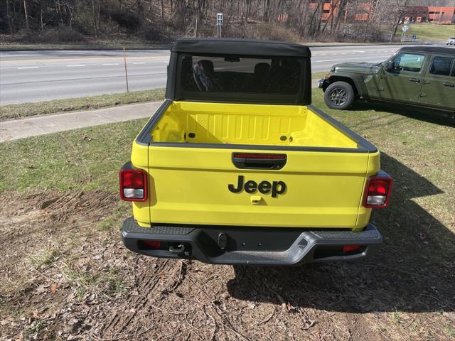 new 2024 Jeep Gladiator car, priced at $42,749