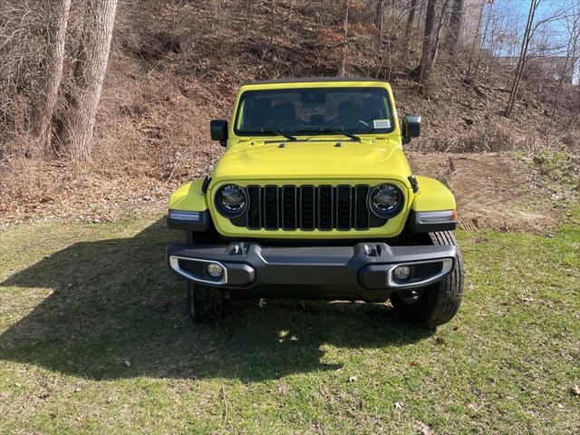 new 2024 Jeep Gladiator car, priced at $42,749