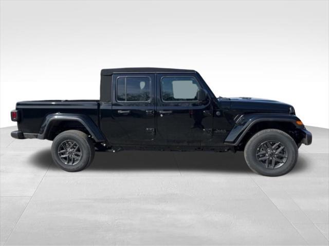 new 2024 Jeep Gladiator car, priced at $40,249